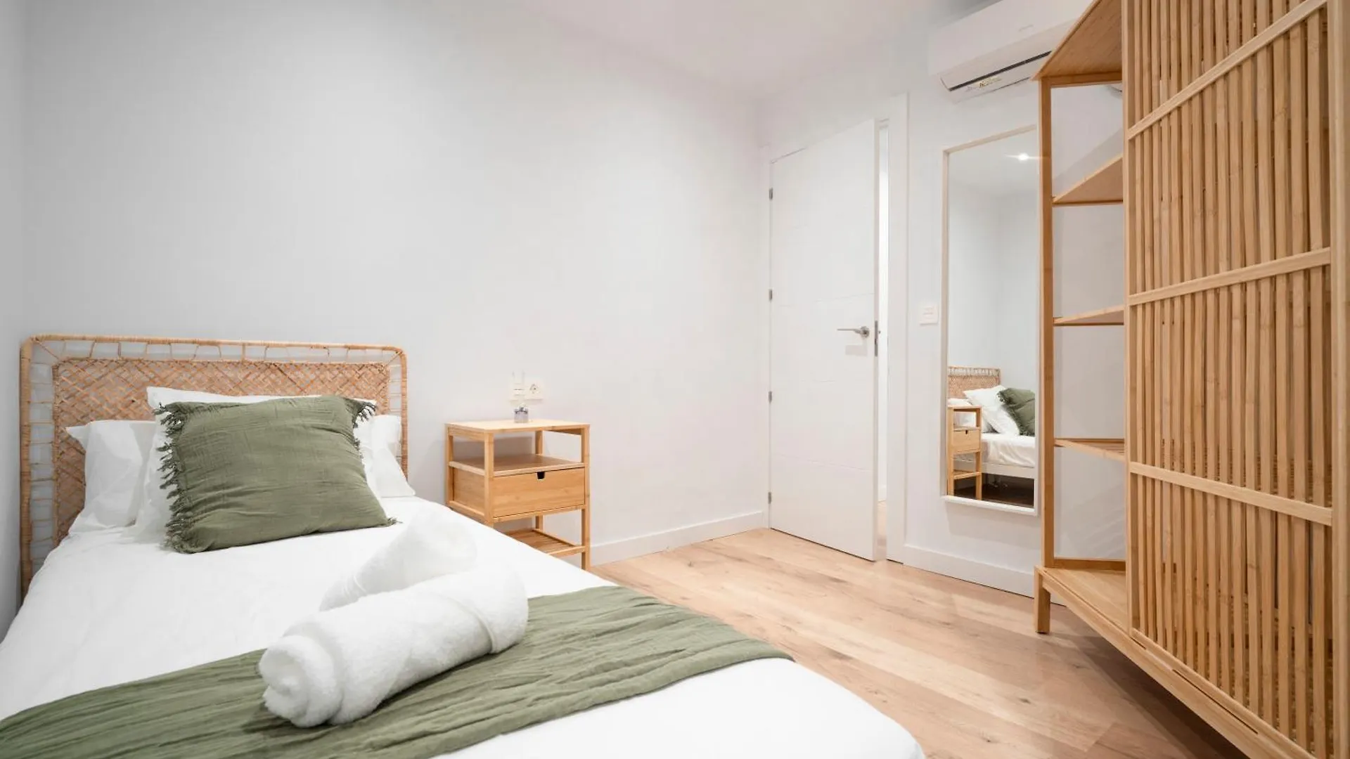 Apartment Ronda Suites Junto Estacion Tren Y Hospitales Granada