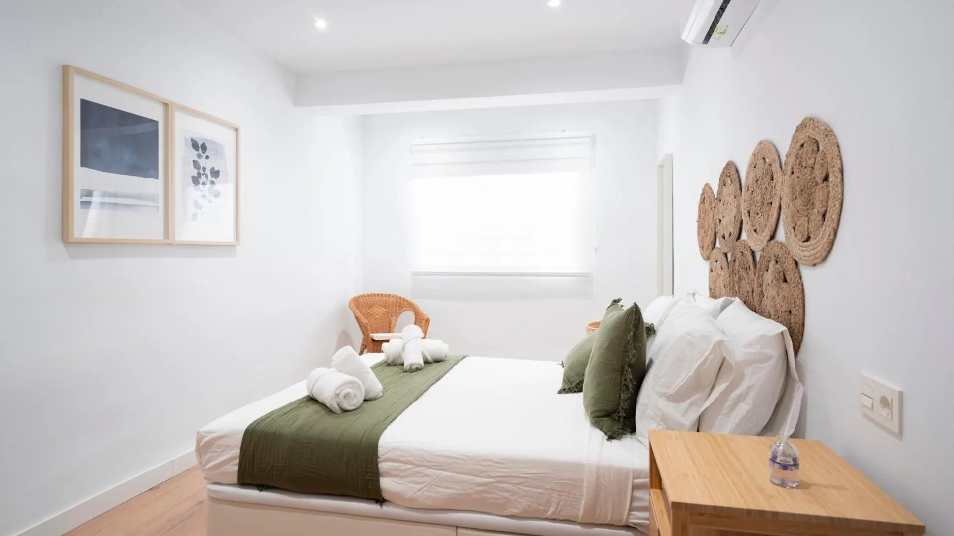 Ronda Suites Junto Estacion Tren Y Hospitales Granada 0*,
