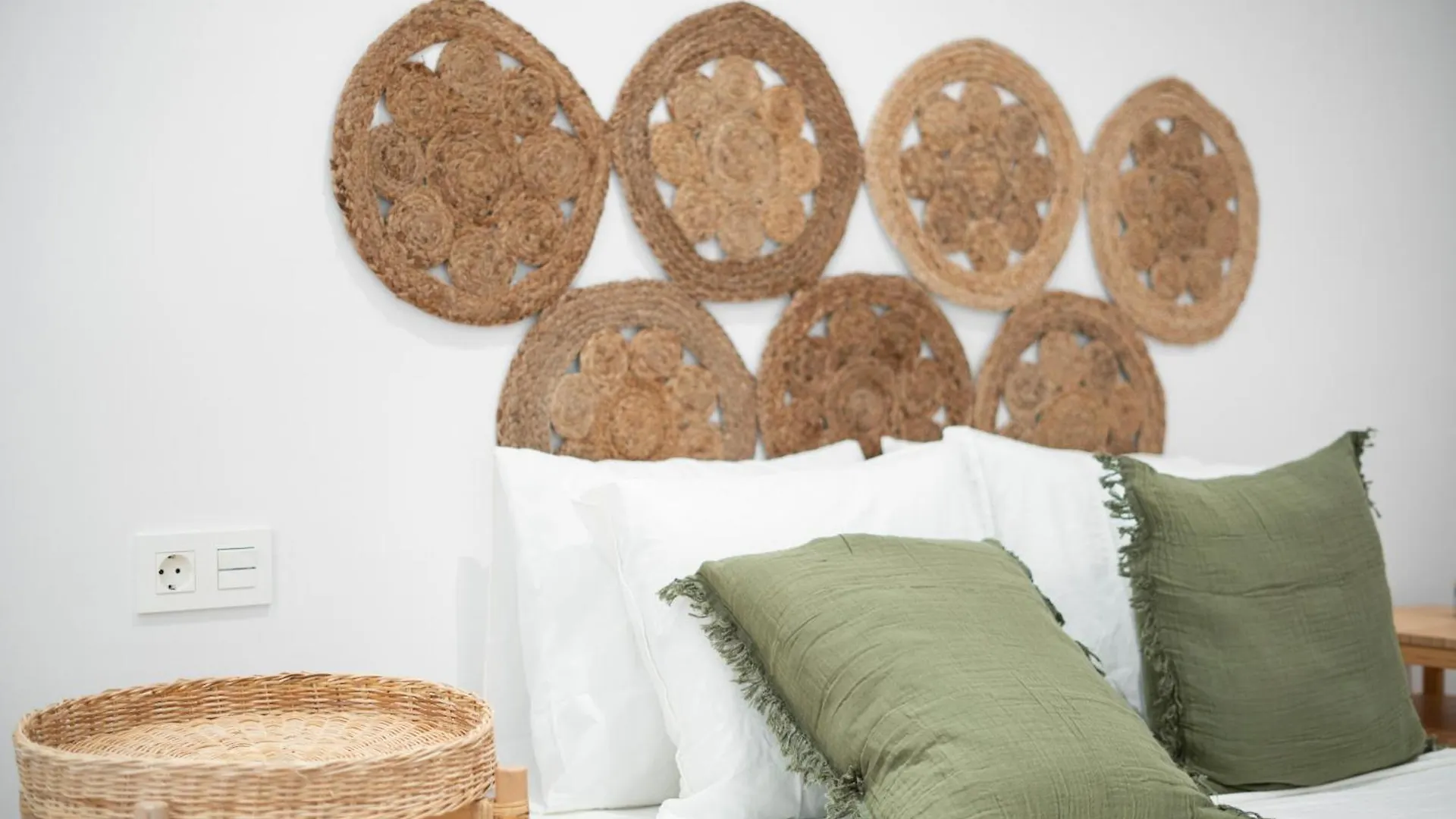 Ronda Suites Junto Estacion Tren Y Hospitales Granada